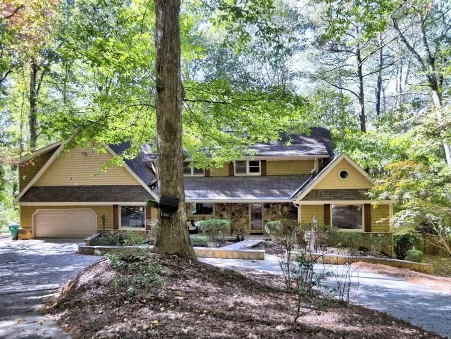 240 Fairway Ridge Drive, Alpharetta, GA 30022 - Image #2