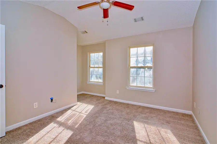 1611 Hallmark Hills Drive, Griffin, GA 30223 - Image #3