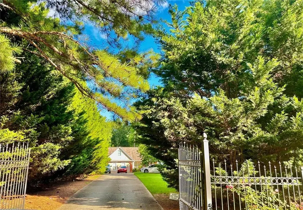 730 Tab Roberts Road, Lawrenceville, GA 30043 - Image #1