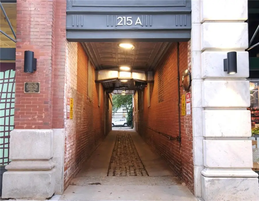 215 Mitchell Street Sw #18, Atlanta, GA 30303 - Image #2