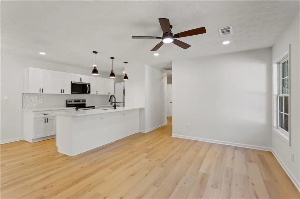 1360 Surrey Lane Sw, Marietta, GA 30075 - Image #1