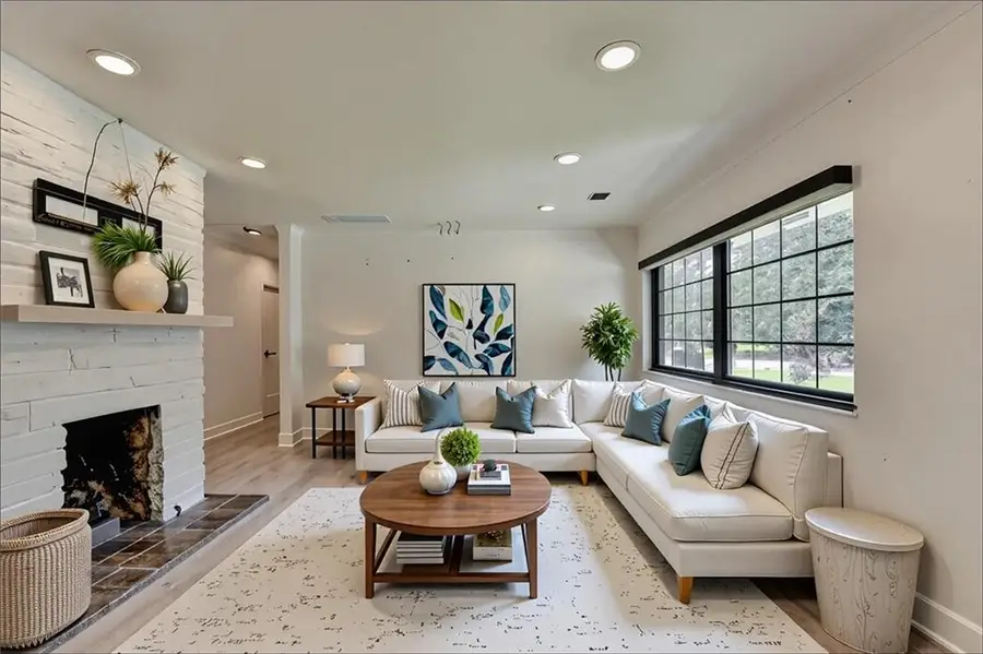 4237 Rickenbacker Way Ne, Atlanta, GA 30342 - Image #3