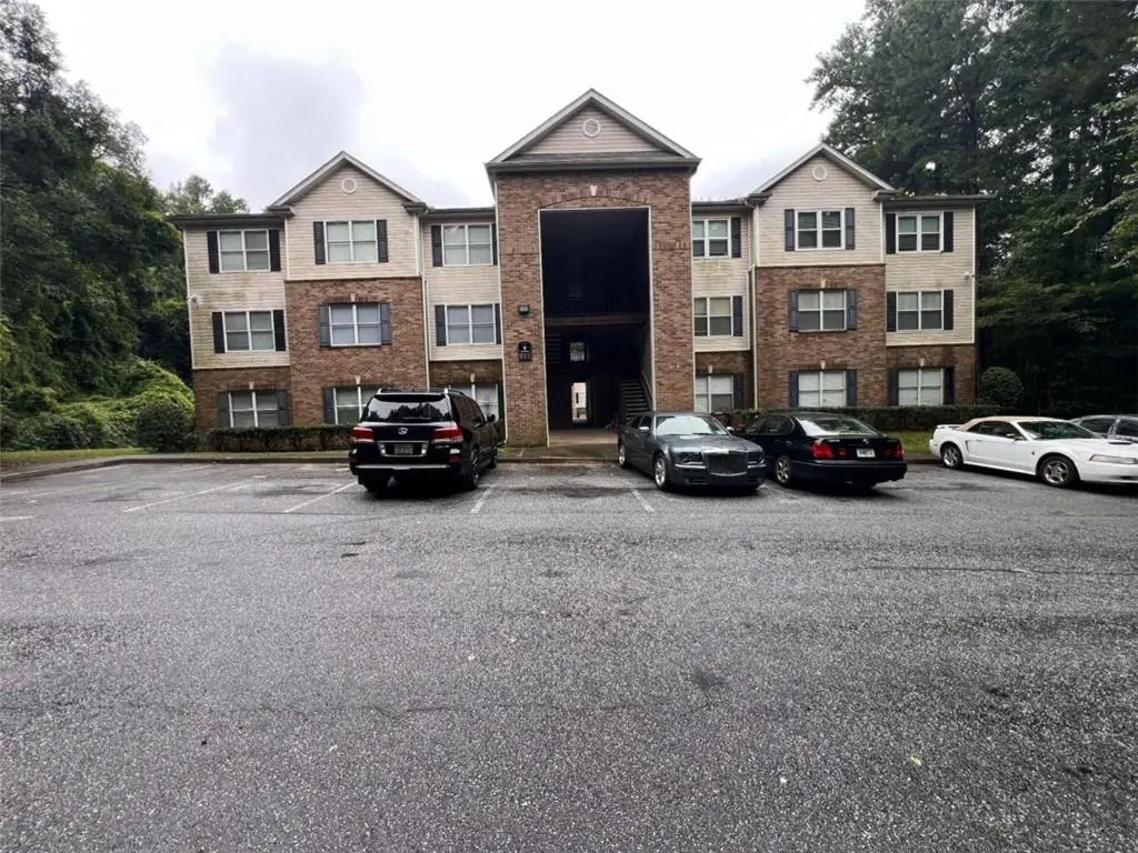 3207 Fairington Drive, Lithonia, GA 30038 - Image #1
