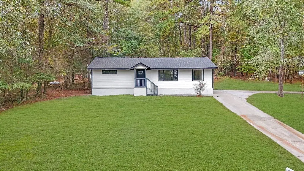 2488 Hi Roc Circle Ne, Conyers, GA 30012 - Image #1
