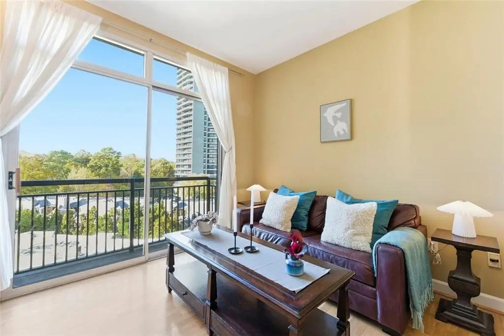 2626 Peachtree Road Nw #1006, Atlanta, GA 30305 - Image #1