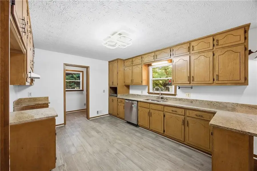 4533 Settingdown Road, Cumming, GA 30041 - Image #2