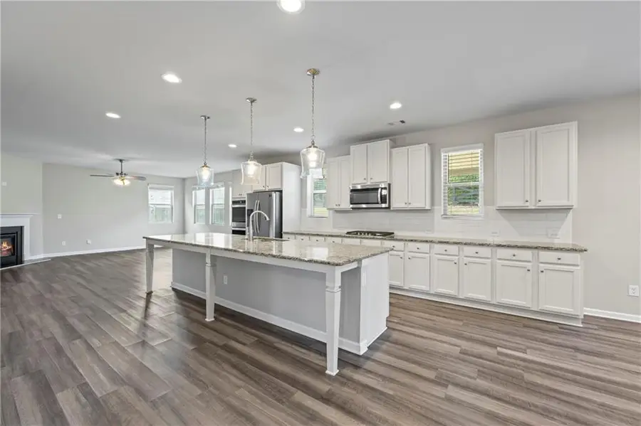 30 Fanleaf Drive, Fairburn, GA 30213 - #2