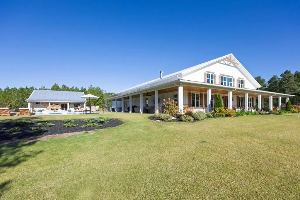 125 Perry Road, Rydal, GA 30171 - Image #1