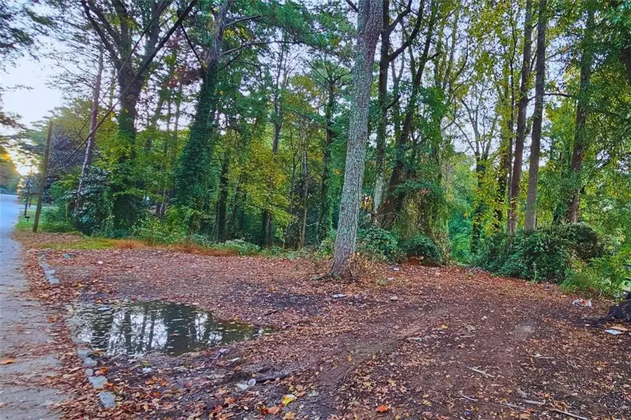 530 Pegg Road Sw, Atlanta, GA 30315 - Image #3