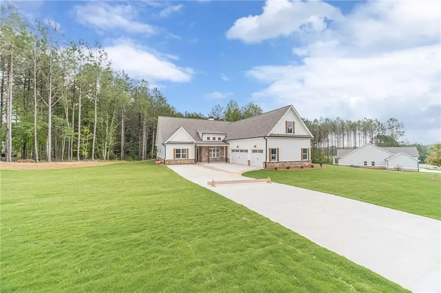 215 Pinewood Drive, Covington, GA 30014 - Image #2