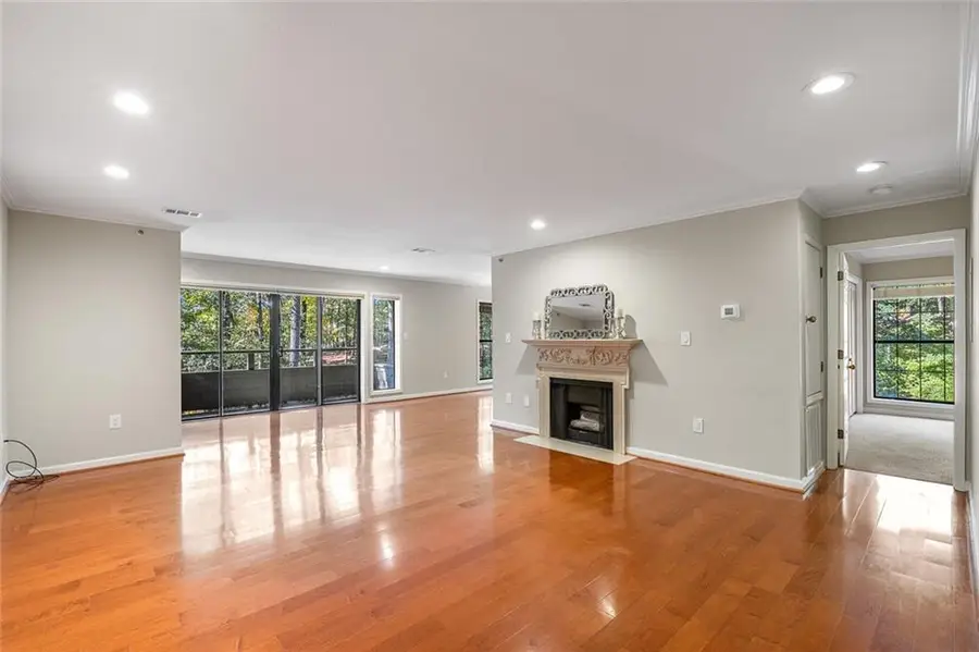 1205 Highland Bluff Drive Se, Atlanta, GA 30339 - Image #3