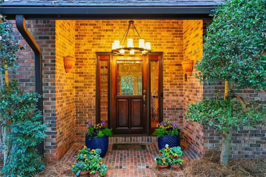 180 Valley Cove, Sandy Springs, GA 30350 - Image #3