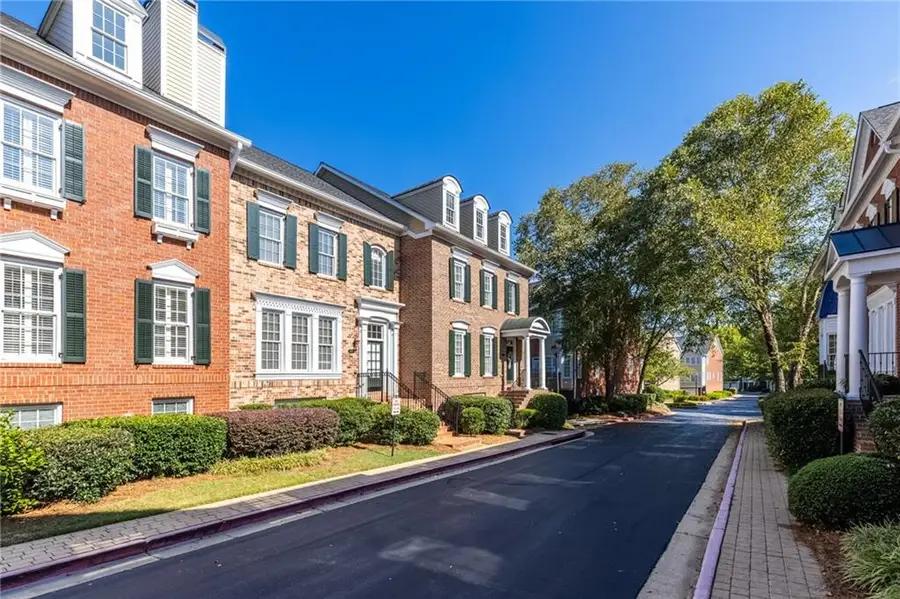 4656 Ivygate Circle Se, Atlanta, GA 30339 - Image #2