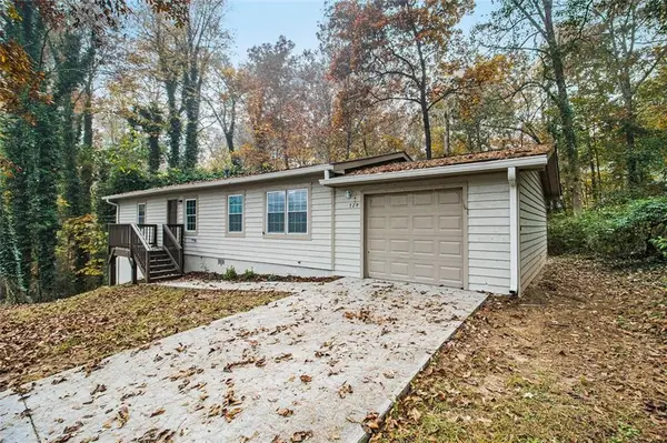 721 The Trace, Lithonia, GA 30058