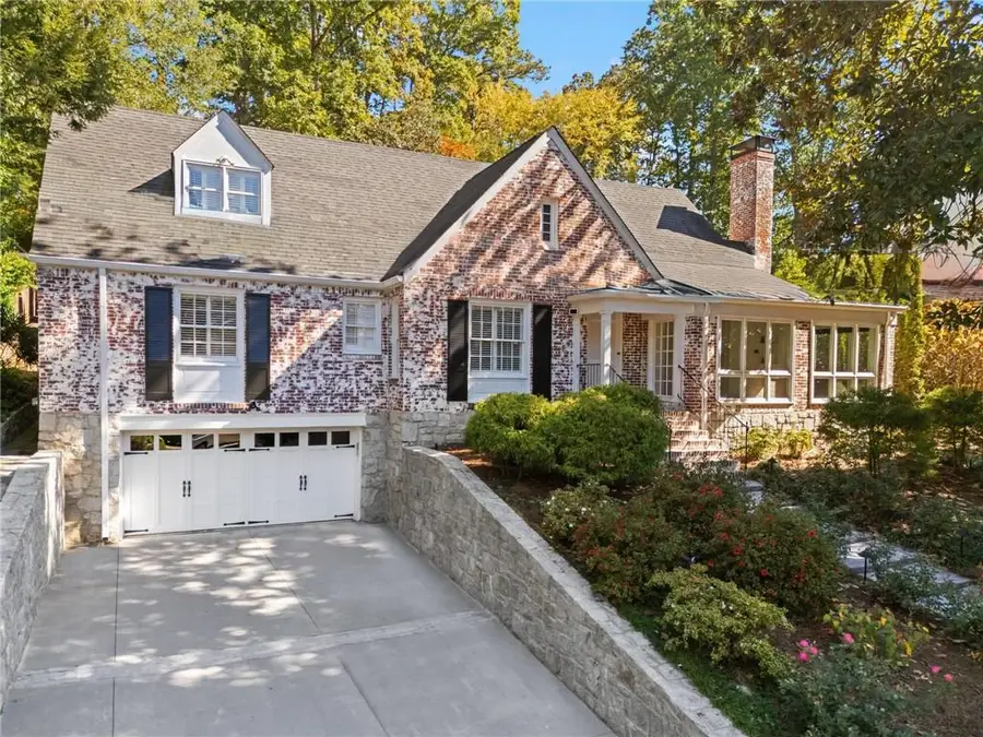 561 Peachtree Battle Avenue Nw, Atlanta, GA 30305 - Image #2