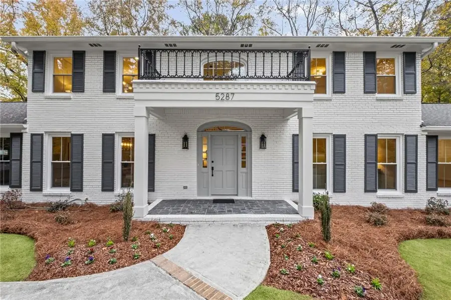 5287 Vernon Lake Drive, Dunwoody, GA 30338 - Image #3