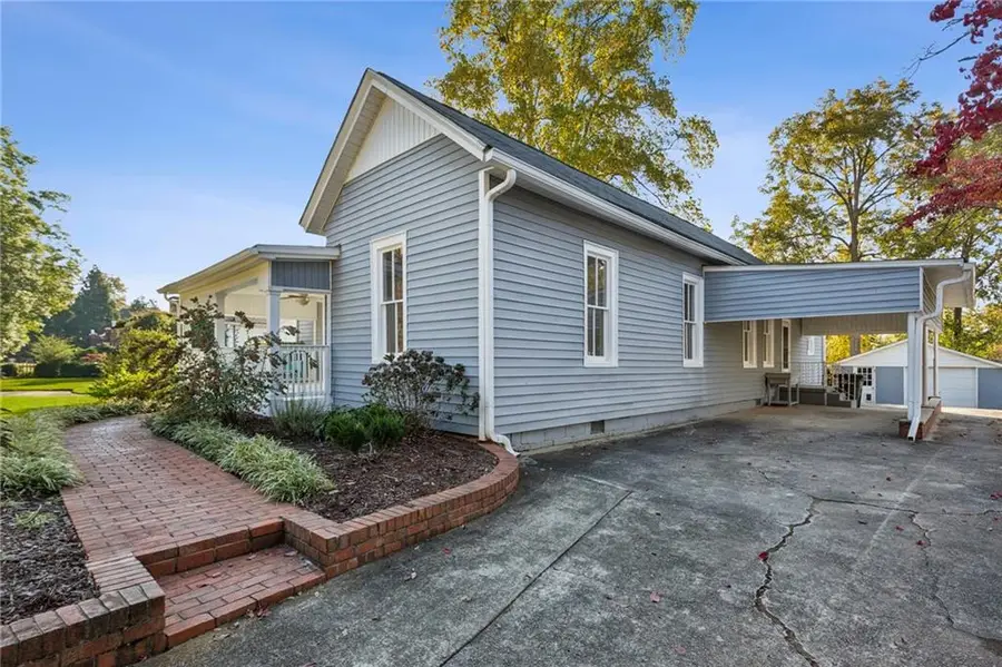 327 Stewart Avenue Nw, Marietta, GA 30064 - Image #3