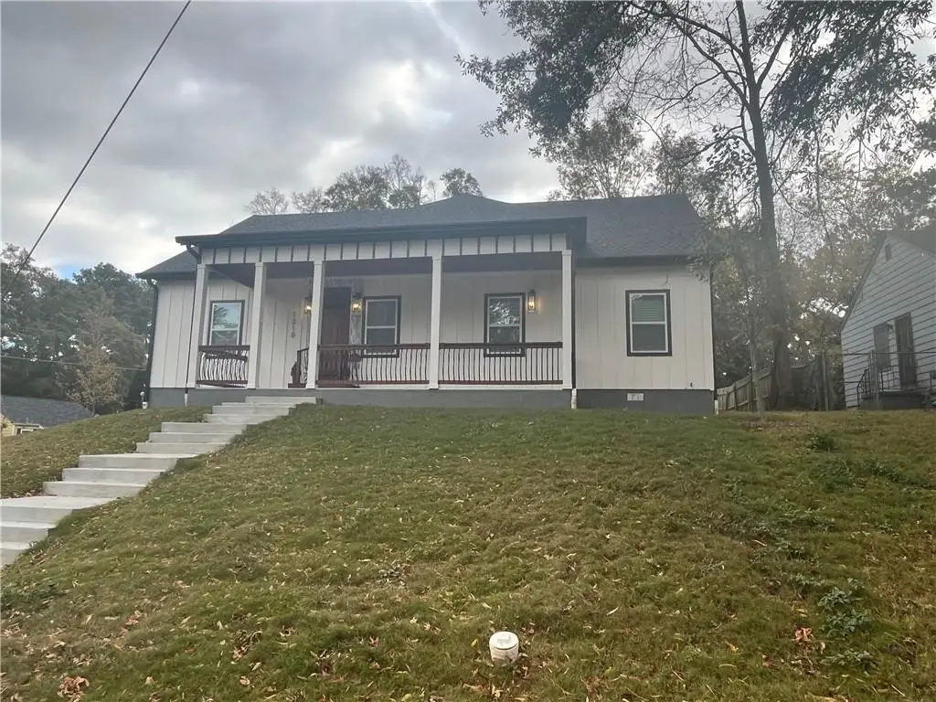1318 Bluefield Drive Sw, Atlanta, GA 30310 - Image #1