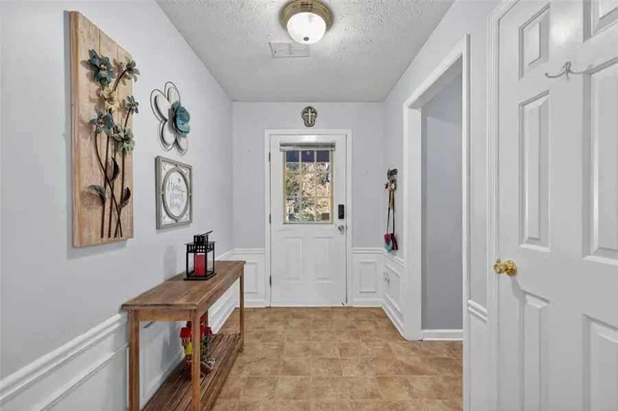 312 Cimarron Way, Lawrenceville, GA 30044 - Image #3