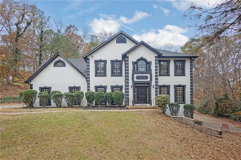 6230 Tennis Drive, Fairburn, GA 30213 - Image #1