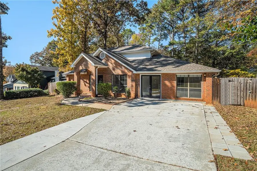 2001 Hunters Cove Drive, Lawrenceville, GA 30044 - Image #3