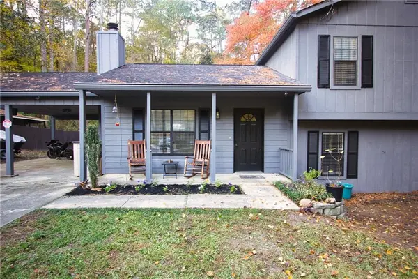 4685 Barnes Court, Loganville, GA 30052