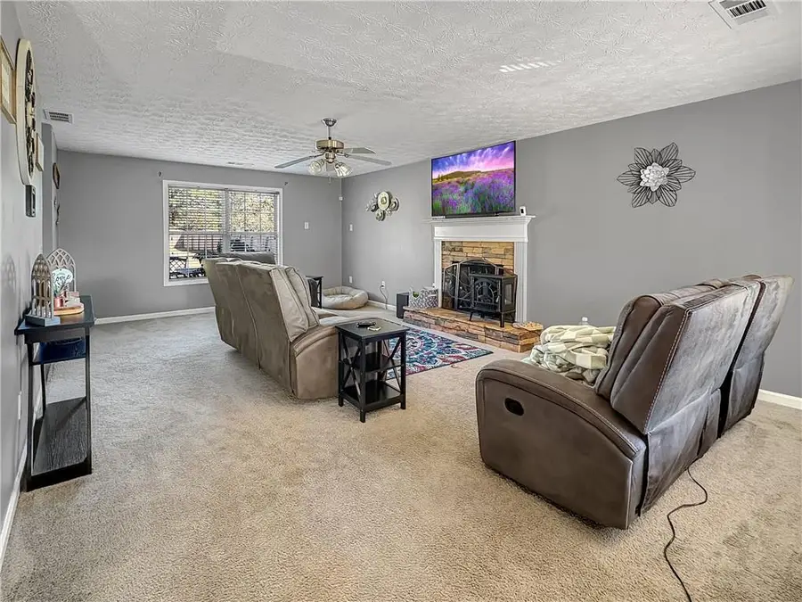 637 Sleeping Meadow Lane, Bethlehem, GA 30620 - Image #3