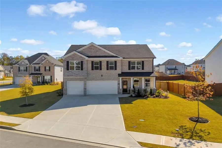458 Blue Juniper Circle, Loganville, GA 30052 - Image #3
