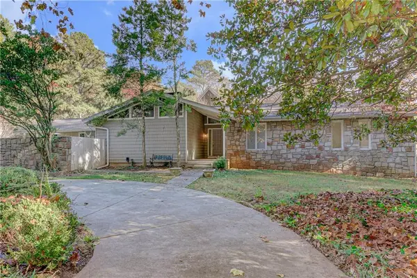 5435 High Point Road, Atlanta, GA 30342