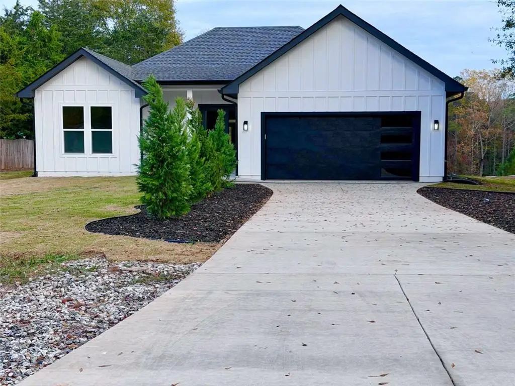 2590 Walton Downs Road, Monroe, GA 30655 - Image #1