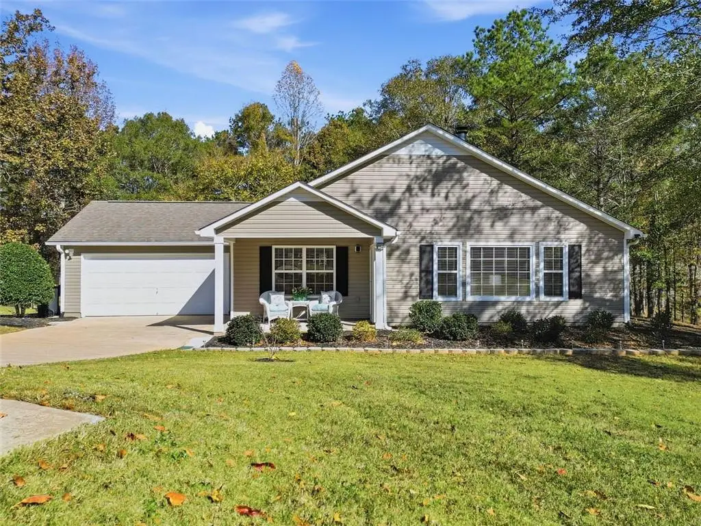 59 Akers Lake Dr, Moreland, GA 30259 - Image #1