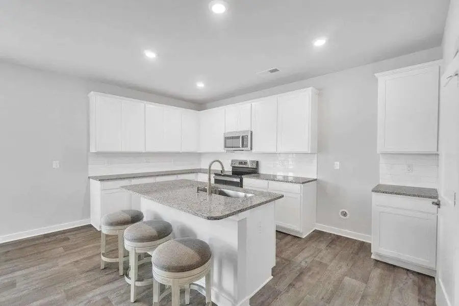 139 Post Oak Drive, Jackson, GA 30233 - Image #3