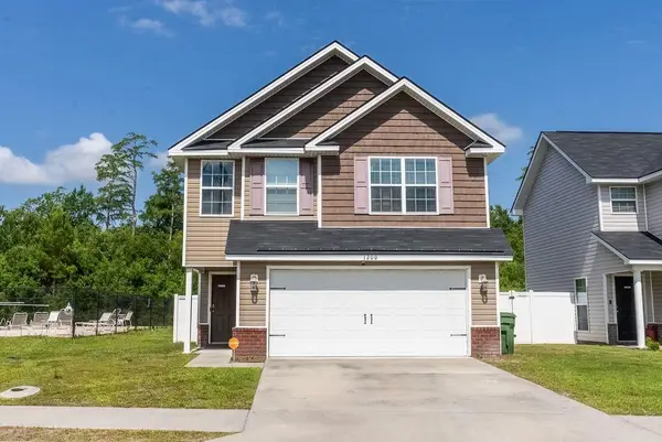 1200 Cypress Fall Circle, Hinesville, GA 31313