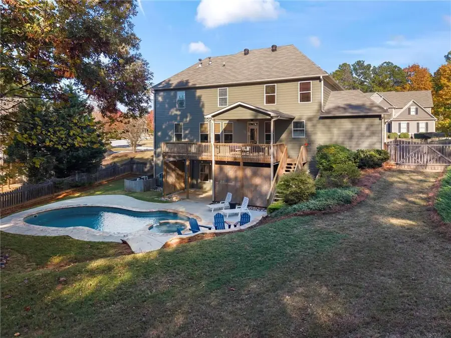 451 Blackberry Run Drive, Dallas, GA 30132 - Image #3