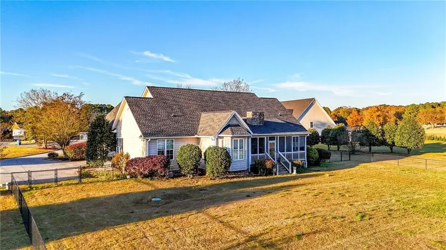 127 Telluride Trail Ne, Calhoun, GA 30701 - Image #2