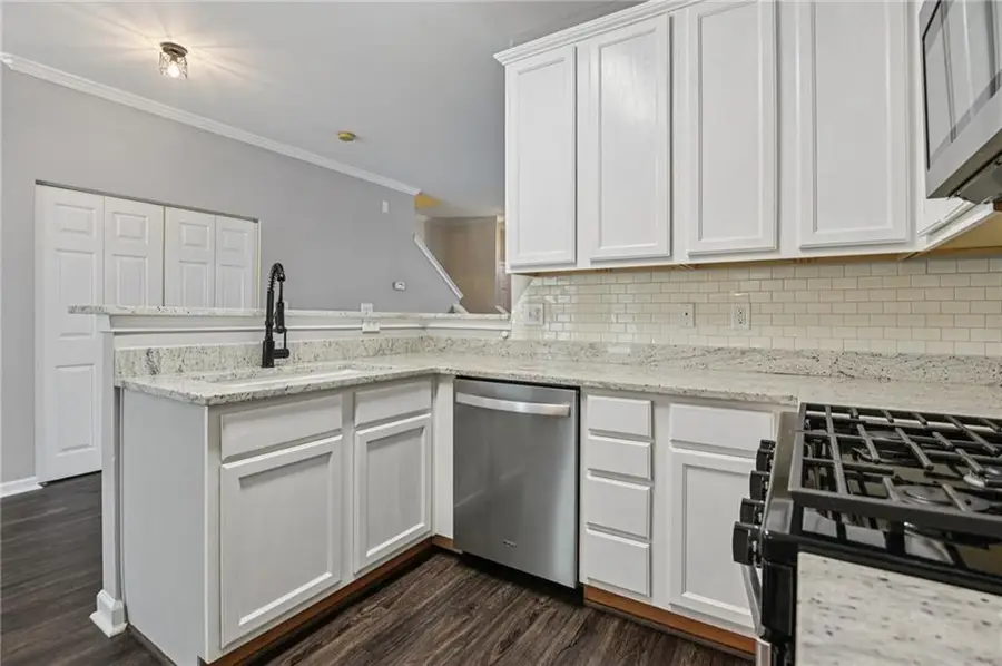 4704 Liberty Square Drive, Acworth, GA 30101 - Image #3