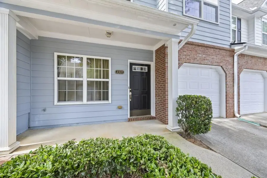 2331 Suwanee Pointe Drive, Lawrenceville, GA 30043 - Image #2