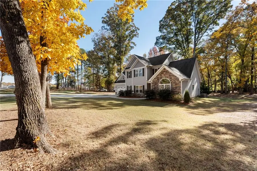 732 E Jefferson Street, Hoschton, GA 30548 - Image #2