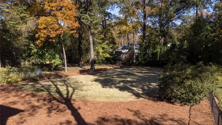 2589 Ashford Road Ne, Brookhaven, GA 30319 - Image #3