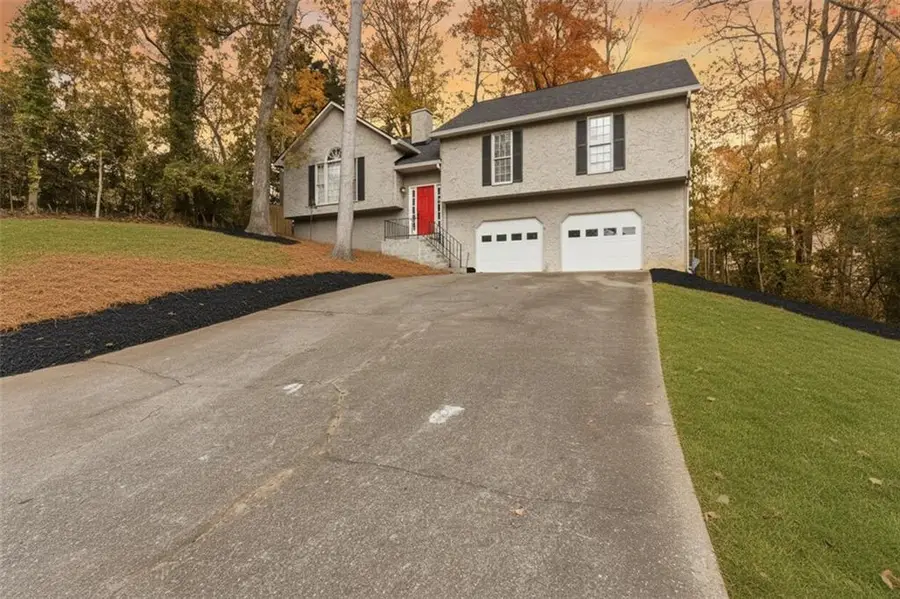 1865 Hickory Creek Court Nw, Acworth, GA 30102 - Image #3