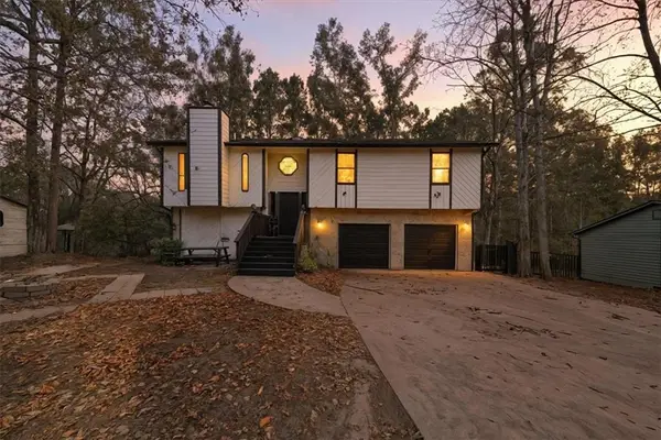 1774 Trail Creek Drive, Lithia Springs, GA 30122