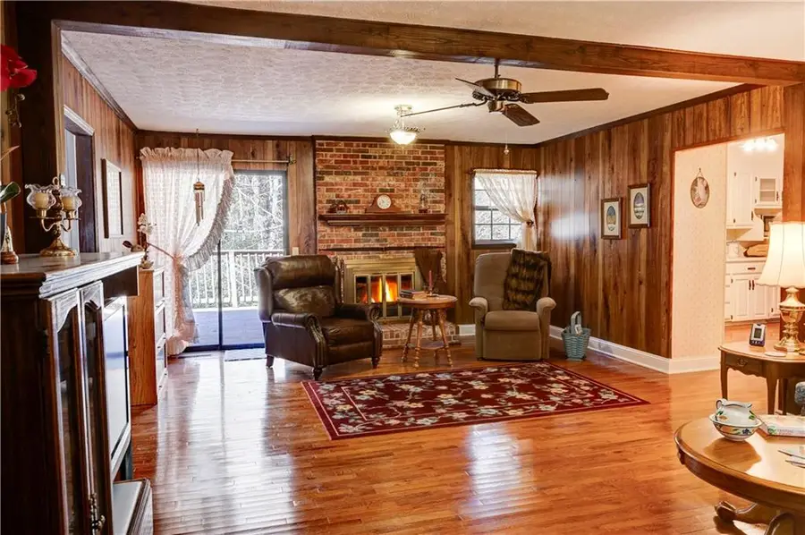 390 Foster Lusk Road Se, Calhoun, GA 30701 - Image #2