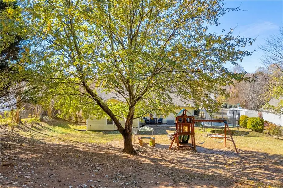 6225 S Port Drive, Flowery Branch, GA 30542 - Image #3