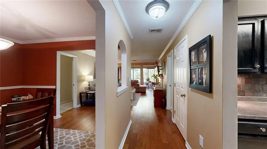 25205 Plantation Drive Ne #205, Atlanta, GA 30324 - Image #3