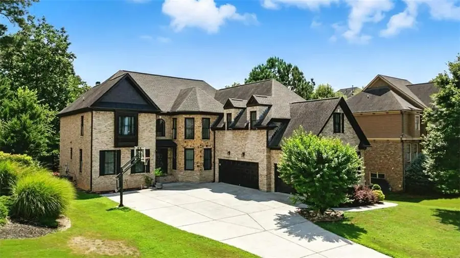 585 Settles Brook Court, Suwanee, GA 30024 - Image #2