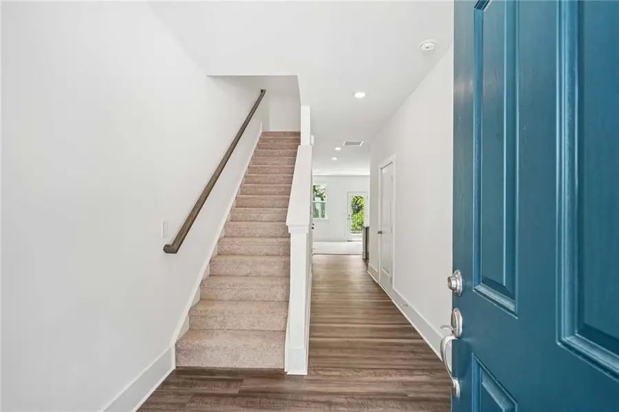 1676 Gunnin Trace Nw, Atlanta, GA 30318 - Image #2