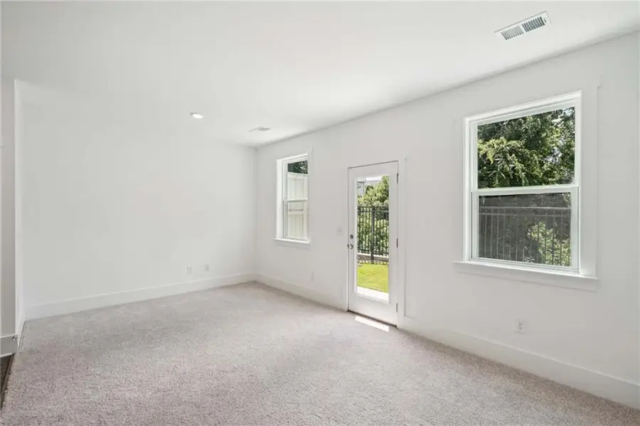 1676 Gunnin Trace Nw, Atlanta, GA 30318 - Image #3