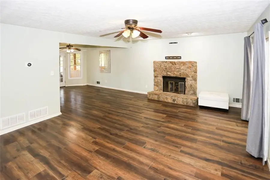 1665 Rambling Woods Drive, Lawrenceville, GA 30043 - Image #2