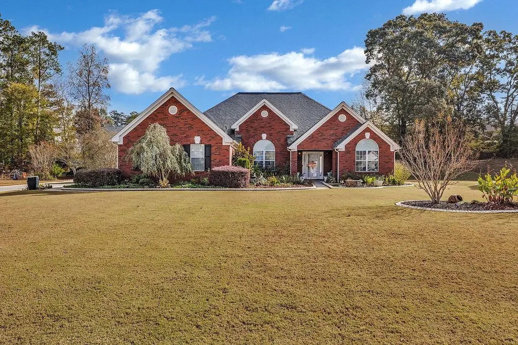 12854 N Hill Drive, Hampton, GA 30228 - Image #1