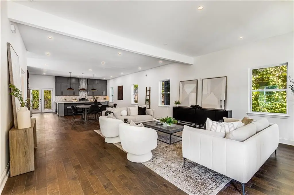 971 Washington Place Sw, Atlanta, GA 30314 - Image #1